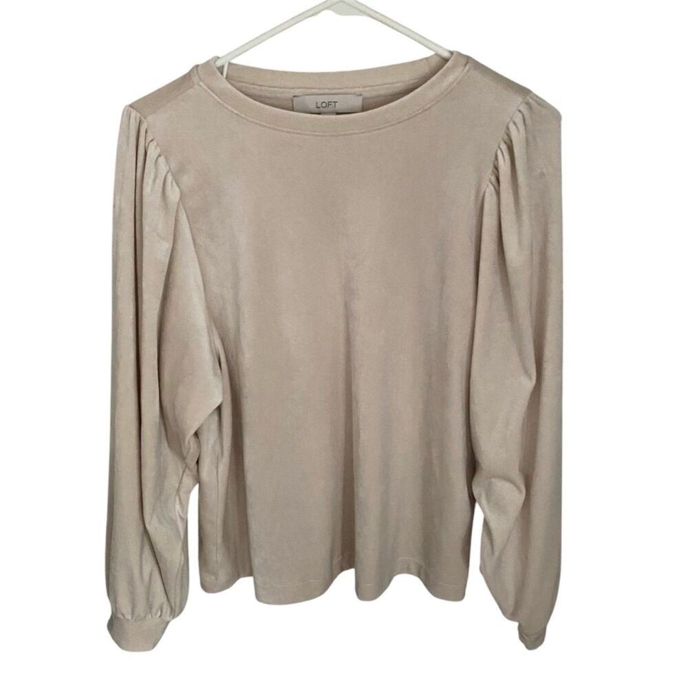 LOFT Cream Long Sleeve Top – Size Large – Soft Plush Knit – Like New
